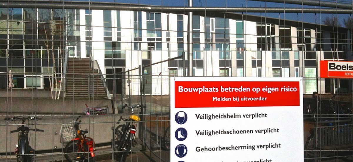  Maart 2015: na 11 maanden wachten begint het renovatiewerk